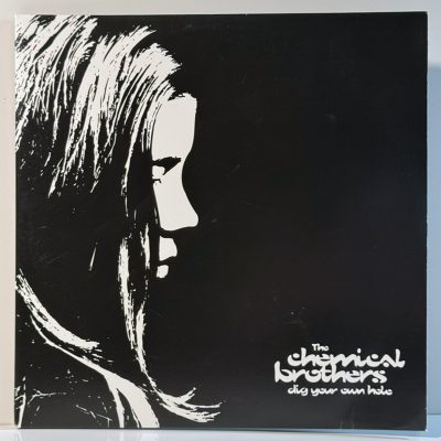 The Chemical Brothers – Dig Your Own Hole