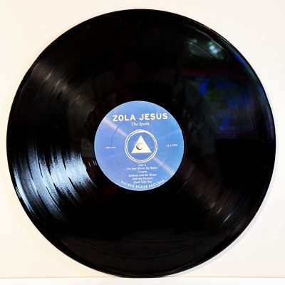 Zola Jesus – The Spoils