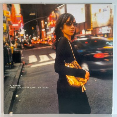 PJ Harvey – Stories From The City, Stories From The Sea
